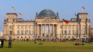 From wikipedia, the free encyclopedia. Deutscher Bundestag Das Reichstagsgebaude Deutsche Geschichte Geschichte Planet Wissen