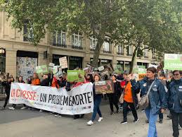 Il y a 5 ans|817 vues. Taussane On Twitter Ce Type Me Degoute Une Vrai Tete A Claque