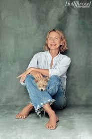 Во время отпуска в таиланде сэм упала с балкона, повредила позвоночник и оказалась почти полностью парализованной. Toronto Hollywood Reporter S Photo Portfolio With Regina King David Oyelowo Rosario Dawson And More Hollywood Reporter