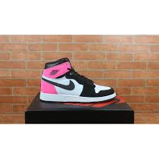 Air Jordan 1 Retro High Og White Pink Black Air Jordan 1 Black And White Powder Valentine S Day 3m Underply Visible Outside Factory Lacing Standard Air Jordan 1 Og High Gs In 2020 Air Jordans Pink Black Nikes Valentine Jordans