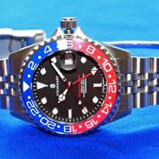 Fs Steinhart Ocean One Pepsi Gmt Blue Red Ceramic 2 39mm Sellita Sw 330 1 Watchcharts Jubilee bracelet has light scratches on clasp and some of the links. watchcharts