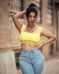 Pin By Ravivarma On Celebrities Fashion Fashion Scarlett Rose Indian Actress Photos