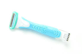 Schick hydo silk trimstyle women's razor combines a hydrating* razor (*moisturizes up to 2 hours after shaving) and waterproof trimmer in 1 for the ultimate convenience. Schick Hydro Silk Trimstyle Reviews In Hair Removal Chickadvisor