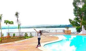 Harga tiket masuk pada wisata bendungan karangkates malang ,bisa dibilang sangat murah. Kolam Renang Taman Wisata Karangkates Sumberpucung Malang Jawa Timur Kolama