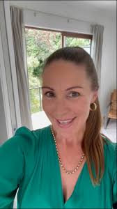 Hollie O'Neill Artist