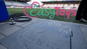 Interstellar black hole scene music. Knvb Verbiedt Sponsoring Fc Emmen Door Easytoys
