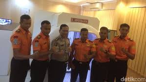 Abbreviation is mostly used in categories:group rescue asia indonesia. 5 Penyelam Basarnas Special Group Pencari Lion Air Ikuti Terapi Oksigen