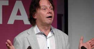 Henry Tirri: Digitalisaation myötä yritysten elinkaari lyhenee