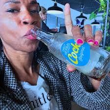 Slovenia is for lovers! 💕. Jan 30th-Feb 3rd 1. Slovenian gentlemen gave me  a chocolate to tell me I'm beautiful. 🥰 2. When your outfit and the  bathroom design match. 🎨 3.