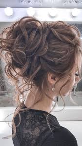 Simple Holiday Updos For Curly Or Straight Hair Long Hair Styles Chic Hairstyles Messy Hair Updo