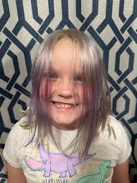 I tried to fix my silkie's hair problems, and it looks like a hippy  hairstyle from the 80's 🤣 (heres the picture of what I did like you  requested, Angelina Rice lol)