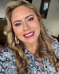 😘💋 #loveislove Si hubiera sabido que esa sería la última vez que te  vería, jamás te hubiera dejado ir. Y si tu amor es tan fugaz como la luz,  que Dios me