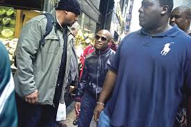 24 февраля 1977 | 44 года. Manny Pacquiao Who Floyd Mayweather Shops For Jewelry In Midtown Manhattan Wsj