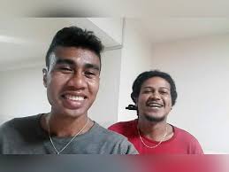 MISAOTRA 'TY RAHALAHY IRAY MAHAY MITSIKITSIKY TSARA 'REFA DEVANT BUT 'TY  TEO @ FAMOKARANA NY FEON-KIRA REHETRA TATO HO ATO SY IREO MBOLA HO AVY"  🙏🙏🙏 ... Izy no Tonton 🎹 Diel