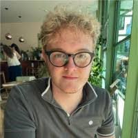 Billy Hobson's Instagram, Twitter & Facebook