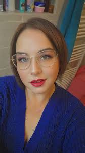 Amy Haker's Instagram, Twitter & Facebook