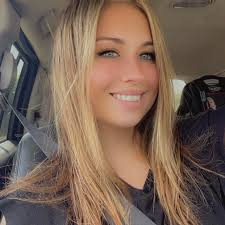 Hairdresser recommendations for thin, curly hair with layers