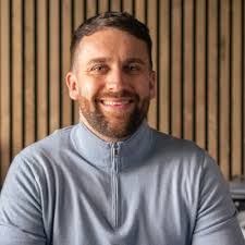 Vicky Baruch's Instagram, Twitter & Facebook