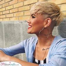 Therefore, women go for it in large numbers. Hairstyles For Thin Hair 25 Hairstyles For Women With Thin Fine Hair