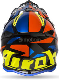 Named after british military commander, banastre tarleton. Airoh Aviator 2 3 Ams Great Cross Helmet Motoin De