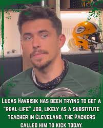 It's halftime at Lambeau Field as the Packers lead over the Bengals!