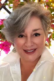 Holly Samson, Real Estate Agent