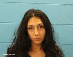 Raven Yarbrough's Instagram, Twitter & Facebook