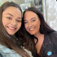 Courtney Mcleod's Instagram, Twitter & Facebook