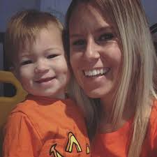 Identify townhouses in Nashua?