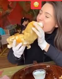 Touching the things to eat with a glove is a danger to your health?