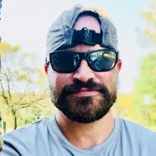 shane gillespie (@Doc_Hawkeye)