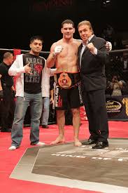 Chris weidman being a funny guy. Weidman Fights Way To Top Herald Community Newspapers Www Liherald Com