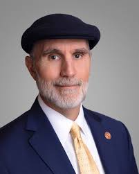 Representative Wayne Long (R)