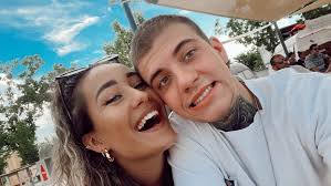 Marina Rivers anuncia su ruptura con Dani Marrero: a TikTok se le 'parte'  el corazón