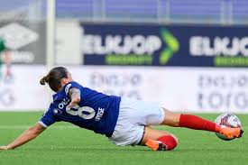 Check spelling or type a new query. Sherida Spitse Met Valerenga Kampioen Van De Toppserien Sherida Spitse