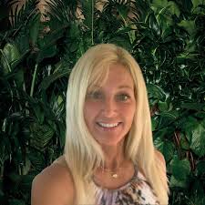 Så glad att meddela att jag har en ny tjänst som växtinredare hos Nordic  green design AB🎉Tillsammans skapar vi gröna miljöer i Stockholm, Göteborg  och Malmö🌸🐝