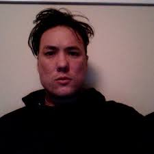 Ken Floyd (@KenShreds)