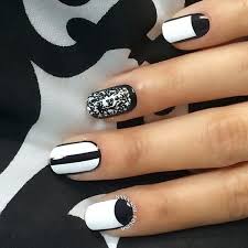 They have stepped in the arena of high fashion. 80 Black And White Nail Designs Styletic
