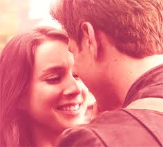 Pretty Little Liars: BetrAyer