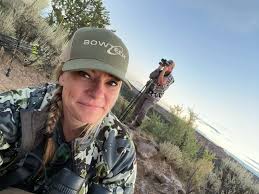 A huge thank you to Bow-Up and Twin's Outfitters for the chance at not only  a New Mexico archery mule deer, but also my first official harvested animal  with my bow. The