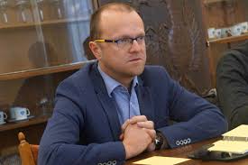 Má kritérium rozlohy obce opodstatnění pro přezozdělení sdílených daní? Navsteva Hejtman Pardubickeho Kraje Martin Netolicky 23 1 2019 Chrast
