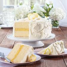 This Scrumptious Lemon Curd Layer Cake Is As Pretty As It Is Delicious In 2020 Cake Lemon Layer Cakes Lemon Curd Cake