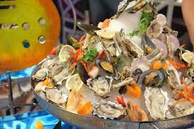 Hard rock cafe penang is the first location of its kind in penang. Hard Rock Hotel Penang Seafood On The Rocks Buffet What2seeonline Com