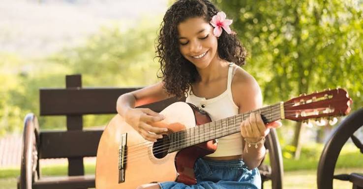 Reduce el estrés con música - Escuela de Música en Guayaquil