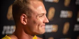 Laura Maddox's Instagram, Twitter & Facebook