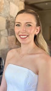 lizlanza_ has a face that could launch a thousand ships… but, I think I'll  just post a thousand photos of her instead. I wanted Liz's hair to be wild  and free. I