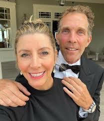 Susan Rosenbach's Instagram, Twitter & Facebook