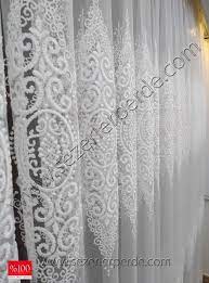 Ama hangi kumaştan yapılırsa yapılsın kırışmayan özellikte olması önemli. Nakisli Tul Perde Osmanli Damaks Modeli Sezerler Perde