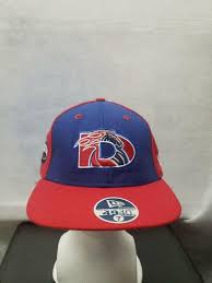 It features a embroidered team logo and a tailored. Nws Vintage Detroit Pistons New Era 49forty Fitted Hat 7 Nba Sidelineswap