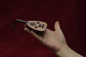 miniature handmade oud lute 3 oud lute luthier music arabia arabian arabianmusic handmade handmadejewelry giftideas miniatures lute luthier